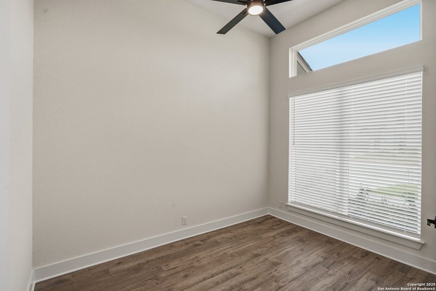 Spacious, unfurnished interior of a new home in Mesa Western, Cibolo (Image 39). Spacious, unfurnished interior of a new home in Mesa Western, Cibolo (Image 39).