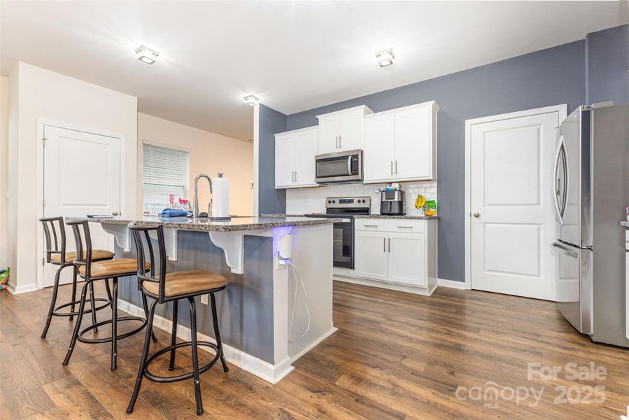 Furnished interior view inside a new home in Fergus Crossing, York (Image 26). Furnished interior view inside a new home in Fergus Crossing, York (Image 26).