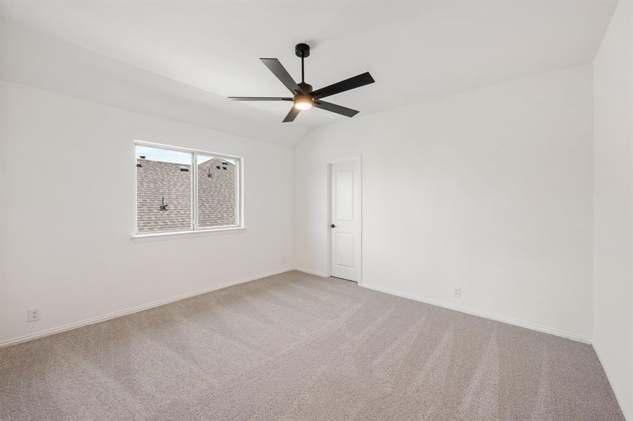 Spacious, unfurnished interior of a new home in Bear Creek Classic 60, Lavon (Image 31). Spacious, unfurnished interior of a new home in Bear Creek Classic 60, Lavon (Image 31).