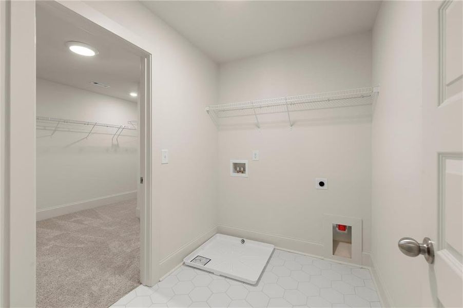 Spacious, unfurnished interior of a new home in , Covington (Image 26).