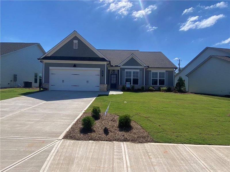 Exterior details and patio area of a home in , Jefferson (Image 4).