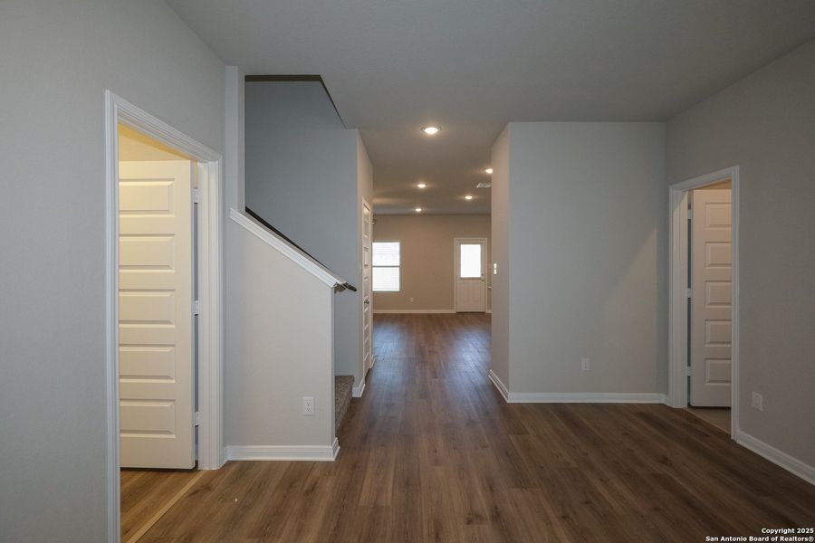 Spacious, unfurnished interior of a new home in Paloma Park, Converse (Image 23).