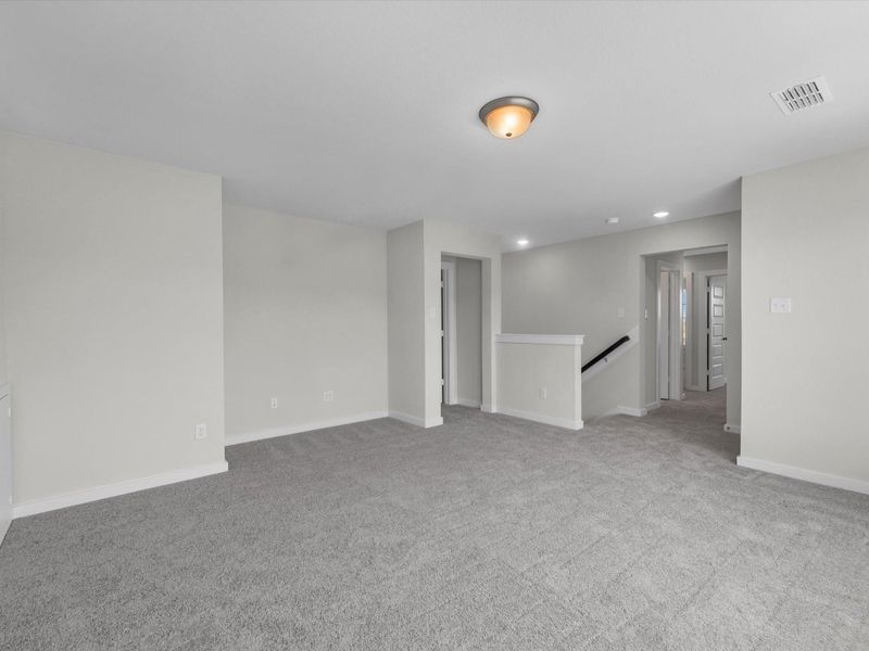 Spacious, unfurnished interior of a new home in Mason Woods, Cypress (Image 15).