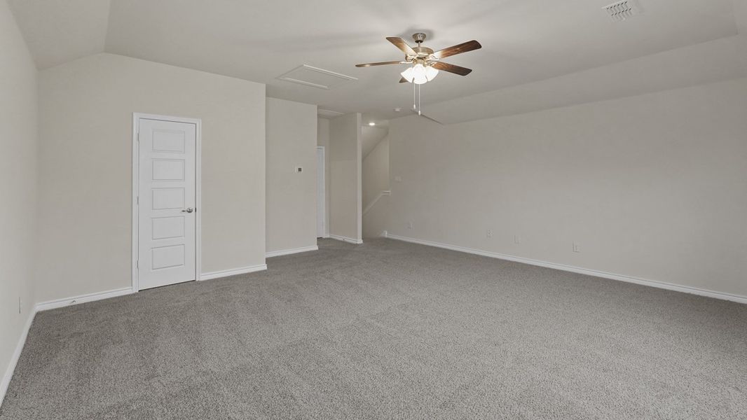 Spacious, unfurnished interior of a new home in Elevon, Lavon (Image 32).