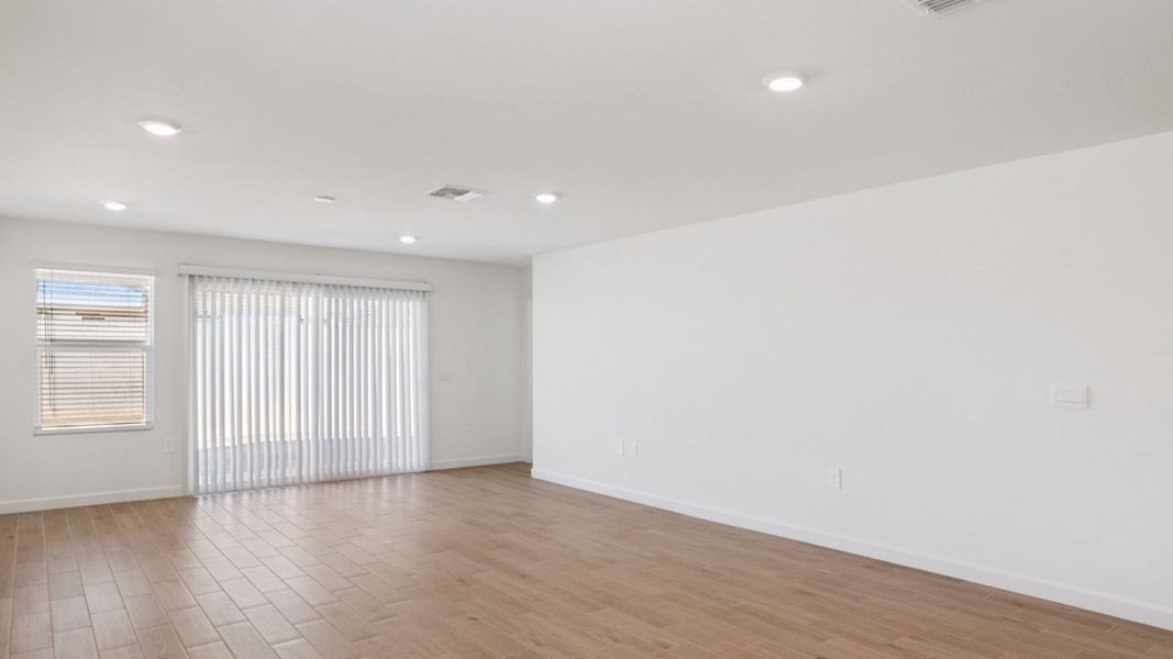 Representative unfurnished interior of a home built from the Gaven by D.R. Horton in The Ridge at Stone Butte, Phoenix (Image 21).
