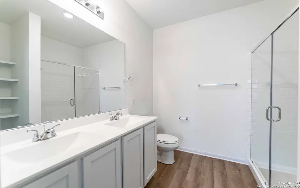 Furnished interior view inside a new home in Hennersby Hollow, San Antonio (Image 4). Furnished interior view inside a new home in Hennersby Hollow, San Antonio (Image 4).