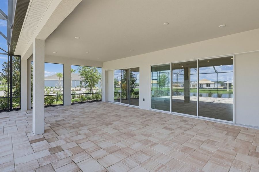 Exterior details and patio area of a home in Westview Community Group Page, Kissimmee (Image 4).
