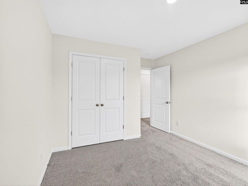 Spacious, unfurnished interior of a new home in Dunbar Village, Cayce (Image 27).