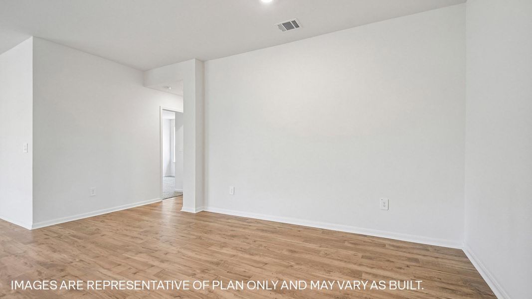 Spacious, unfurnished interior of a new home in Prairie Lakes, Buda (Image 10).