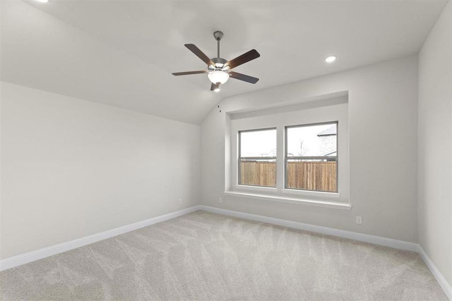 Coppel_09_Representative Photo Coppel_09_Representative Photo