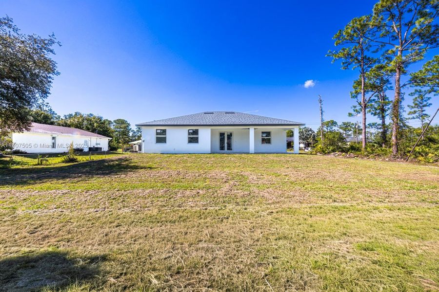 Exterior details and patio area of a home in , Lehigh Acres (Image 15).