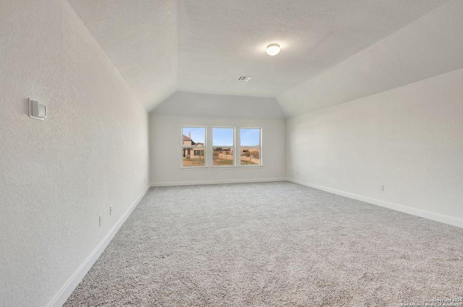 Spacious, unfurnished interior of a new home in Everly Estates, San Antonio (Image 33). Spacious, unfurnished interior of a new home in Everly Estates, San Antonio (Image 33).