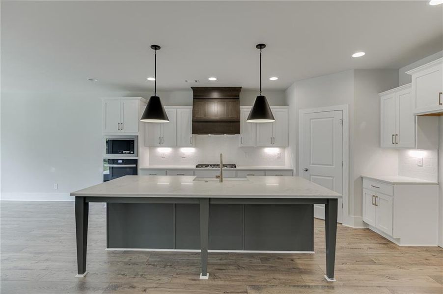 Furnished interior view inside a new home in , Buford (Image 19).