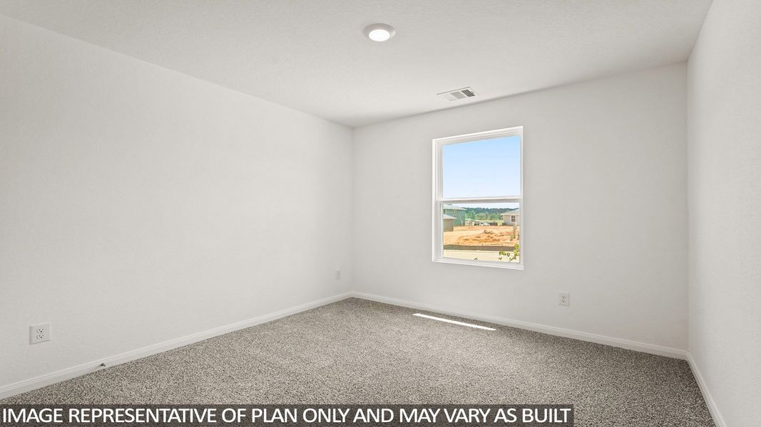 Spacious, unfurnished interior of a new home in McCrorey Trails, Conroe (Image 11).