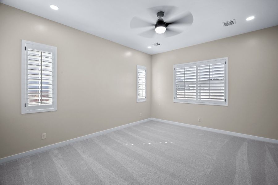 Spacious, unfurnished interior of a new home in Emerald Estates, El Paso (Image 30). Spacious, unfurnished interior of a new home in Emerald Estates, El Paso (Image 30).