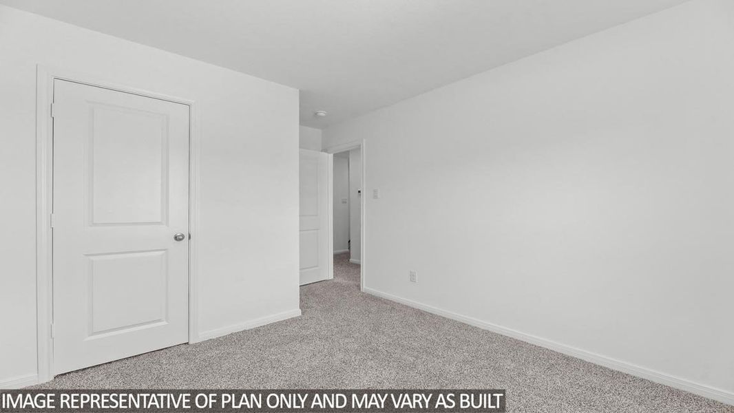 Spacious, unfurnished interior of a new home in Castles Edge, Willis (Image 15).
