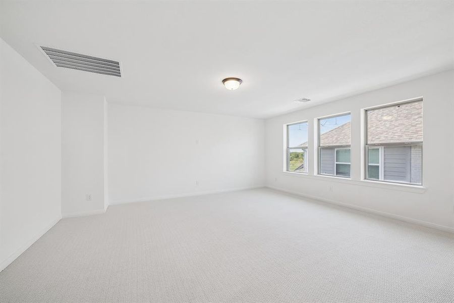 Spacious, unfurnished interior of a new home in Karis - Village Series, Crowley (Image 27). Spacious, unfurnished interior of a new home in Karis - Village Series, Crowley (Image 27).