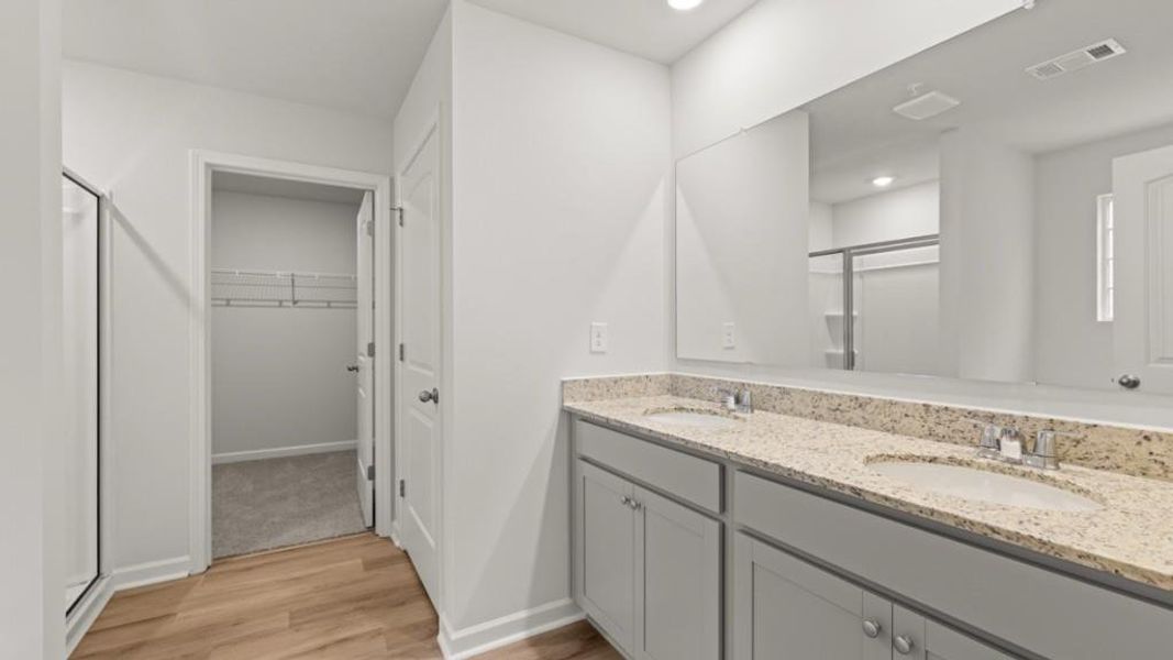 Furnished interior view inside a new home in Creekview, Atlanta (Image 7).