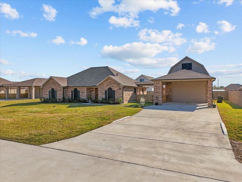 Welcome to this charming single-story home nestled on a spacious 0.37-acre lot, complete a built-out garage apartment. Welcome to this charming single-story home nestled on a spacious 0.37-acre lot, complete a built-out garage apartment.