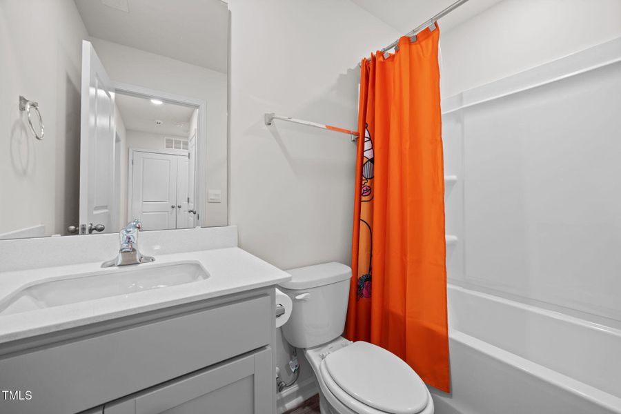 35-web-or-mls-IMG_5587 35-web-or-mls-IMG_5587