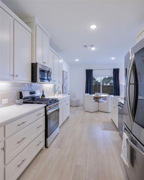 Furnished interior view inside a new home in Celina Hills, Celina (Image 13).