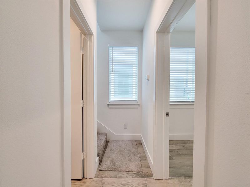 Spacious, unfurnished interior of a new home in , Houston (Image 44).