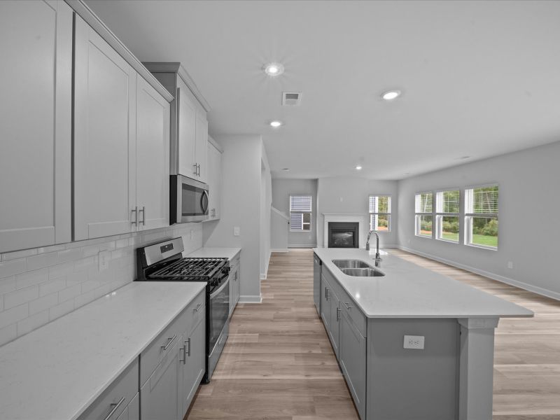 Furnished interior view inside a new home in Vickery Station, Woodruff (Image 5).