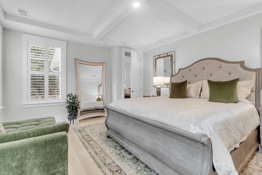 Furnished interior view inside a new home in , Charleston (Image 33).