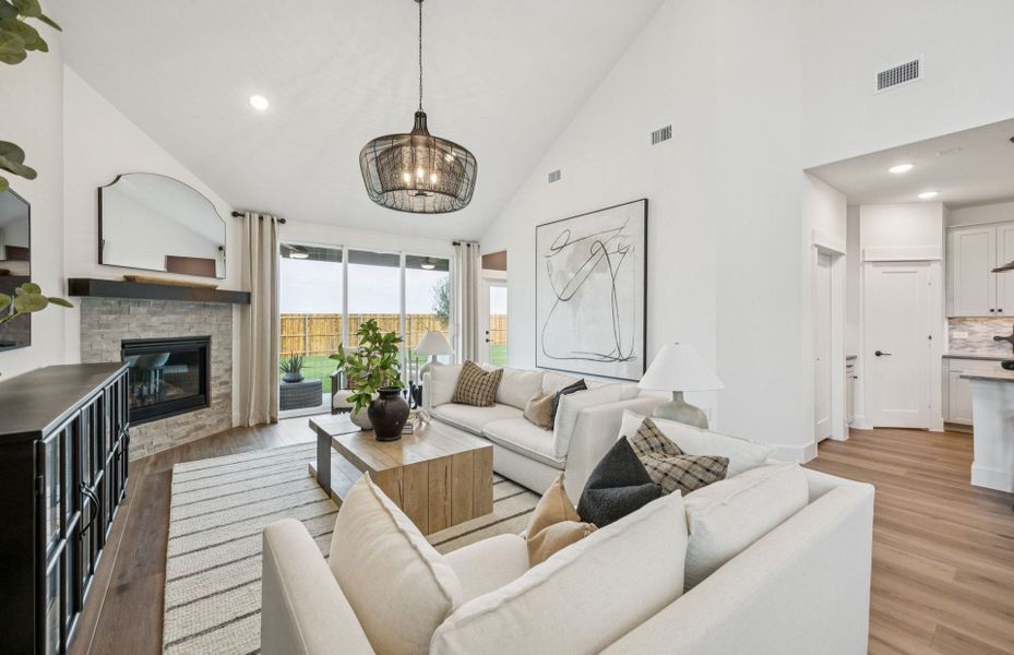 Representative furnished interior of a home built from the Rainier by Pulte Homes in Parks of Village Creek, Burleson (Image 35).