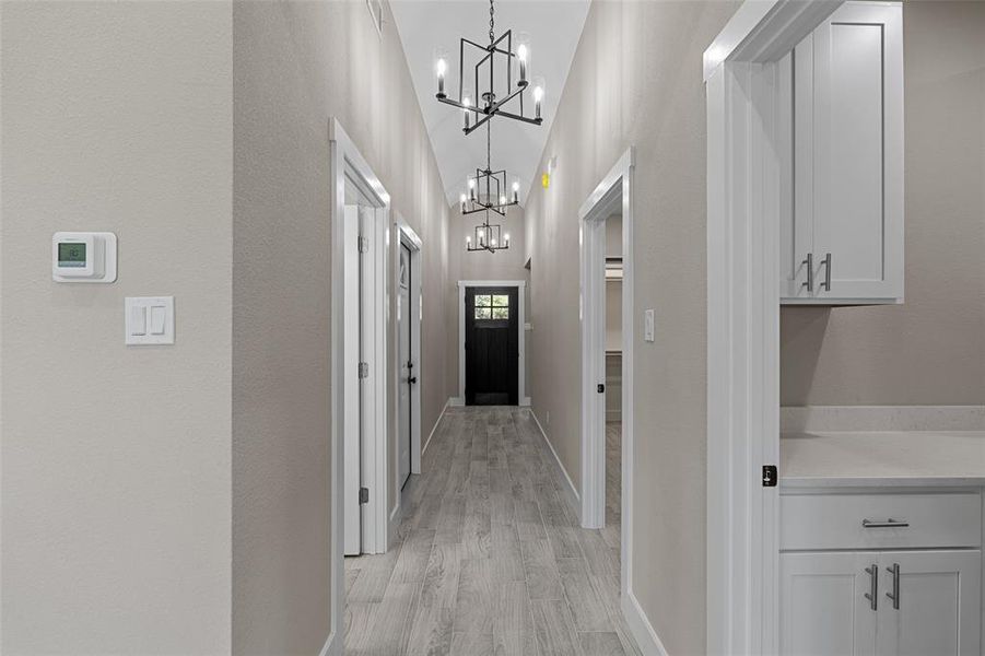 Spacious, unfurnished interior of a new home in , Granbury (Image 15).