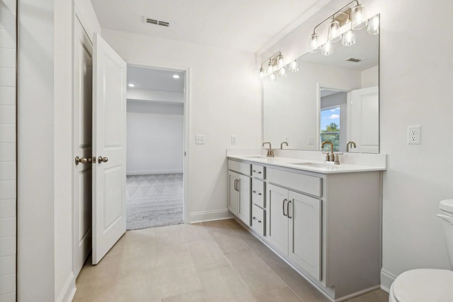 Furnished interior view inside a new home in Ascent at Arbor Ridge, La Vergne (Image 11).