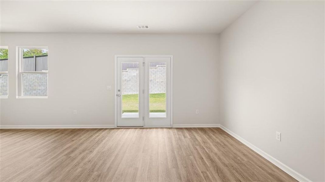 Spacious, unfurnished interior of a new home in Brooks Station, Dacula (Image 17).