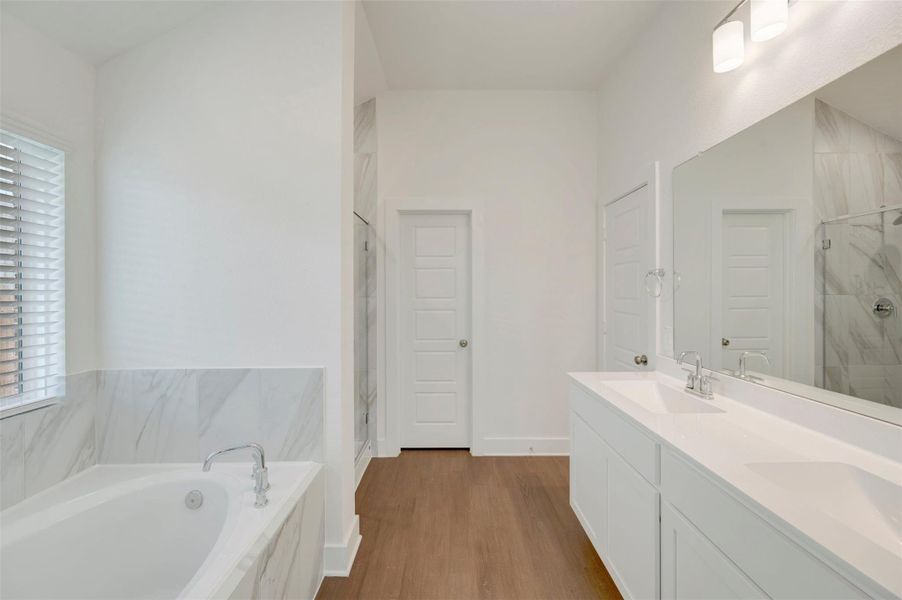 Furnished interior view inside a new home in Sorella, Tomball (Image 19).