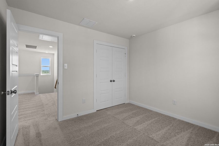Spacious, unfurnished interior of a new home in Summerlin, San Antonio (Image 23).