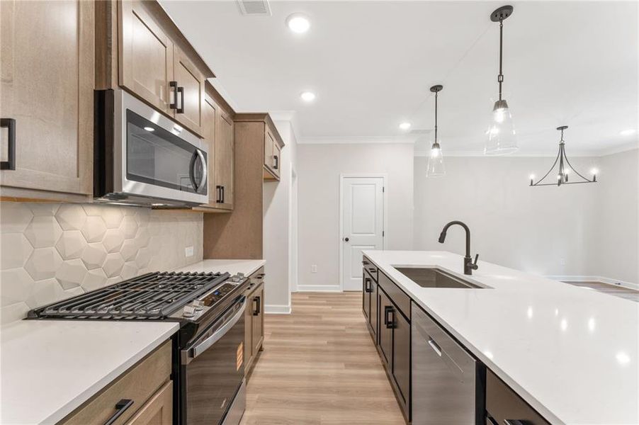 Furnished interior view inside a new home in Cherokee Township, Acworth (Image 4).