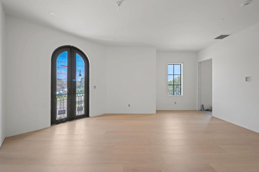 Bedroom 5 Alt Bedroom 5 Alt