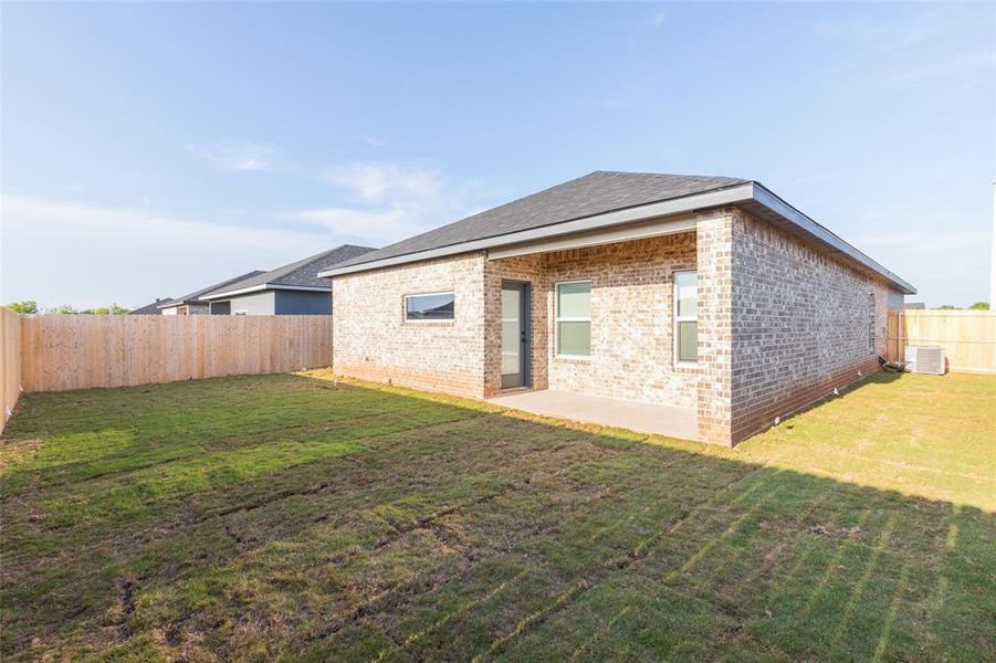Exterior details and patio area of a home in , Abilene (Image 17).