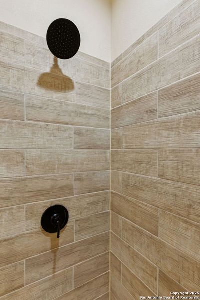 Close-up of interior finishes inside a home in , Seguin (Image 20). Close-up of interior finishes inside a home in , Seguin (Image 20).