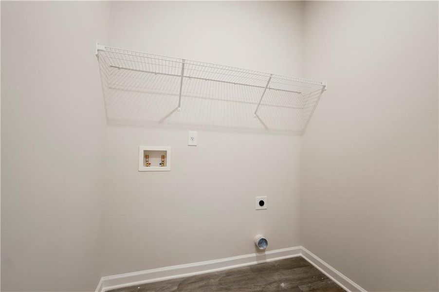Spacious, unfurnished interior of a new home in Fern Dale, Fairburn (Image 18).