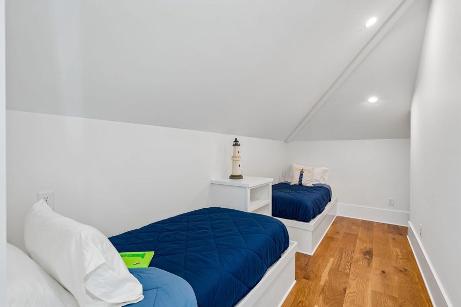 Furnished interior view inside a new home in , Folly Beach (Image 96).
