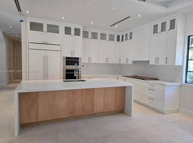 Furnished interior view inside a new home in , Coral Gables (Image 7).