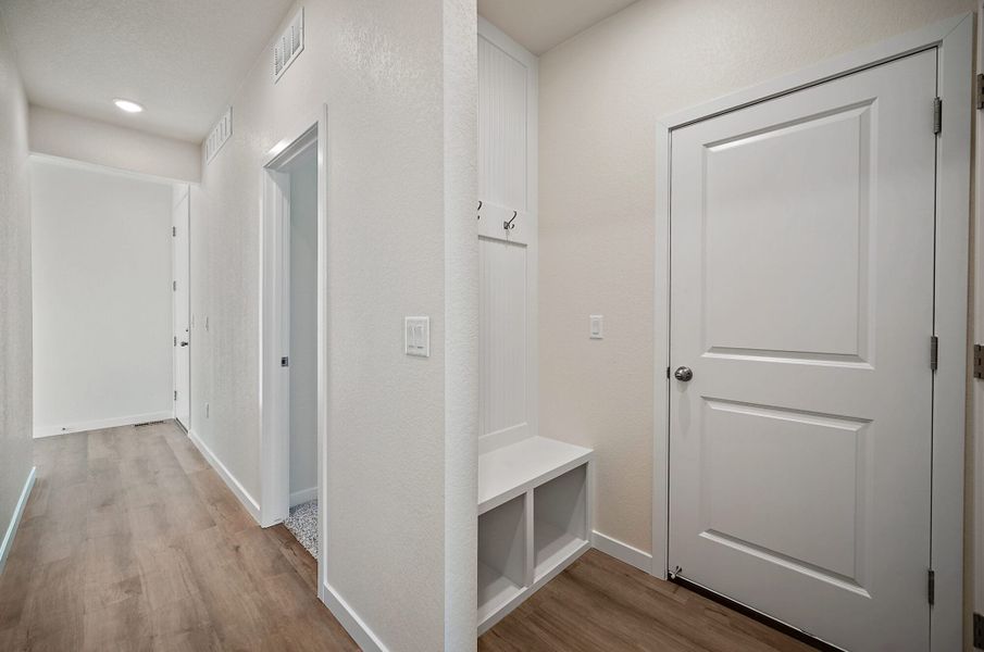 Spacious, unfurnished interior of a new home in Aspen Ranch, Fountain (Image 32).