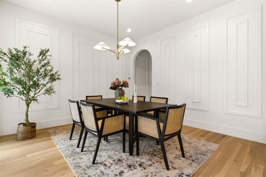 Furnished interior view inside a new home in , Dallas (Image 34).