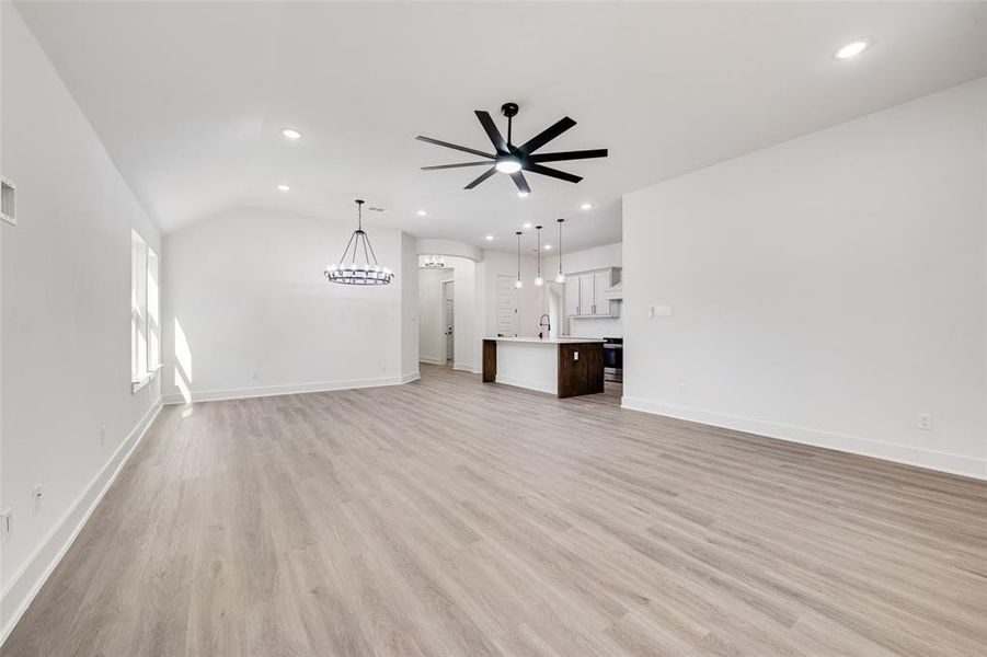 Spacious, unfurnished interior of a new home in , Azle (Image 28). Spacious, unfurnished interior of a new home in , Azle (Image 28).