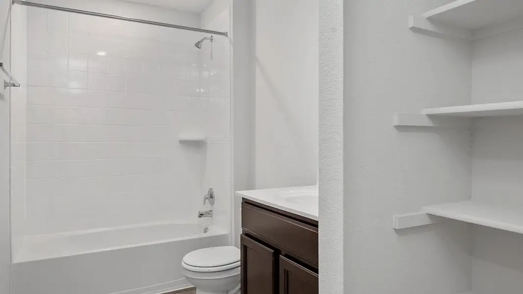 Furnished interior view inside a new home in Victory Ranch, Killeen (Image 5).