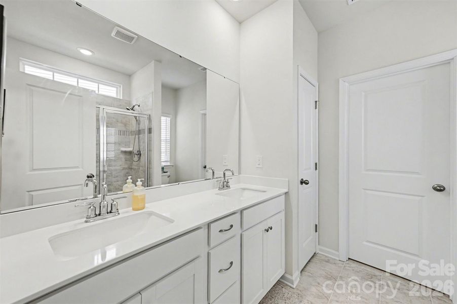 Furnished interior view inside a new home in Summerlyn Village, Kannapolis (Image 5).