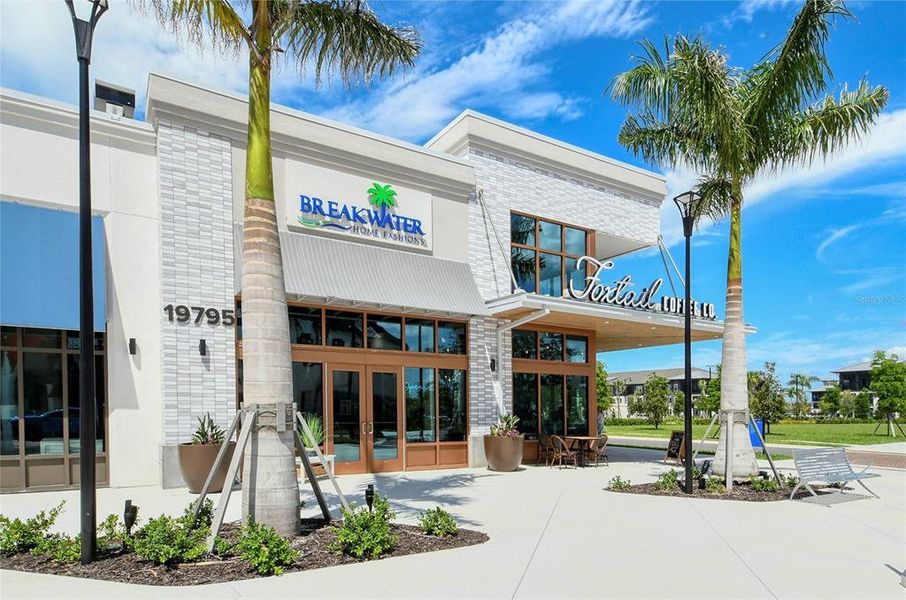 Front exterior of a new home in , Venice, FL, highlighting curb appeal (Image 25).