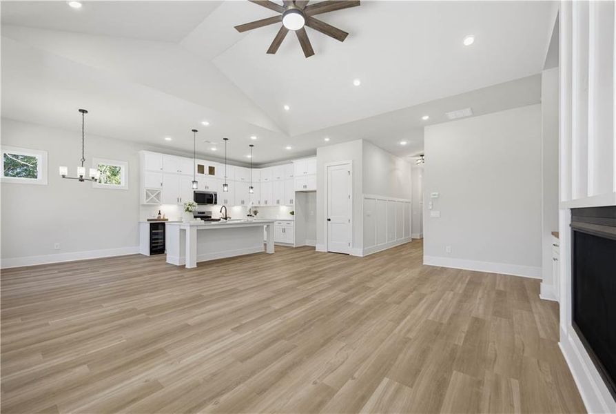 Spacious, unfurnished interior of a new home in , Gainesville (Image 20).