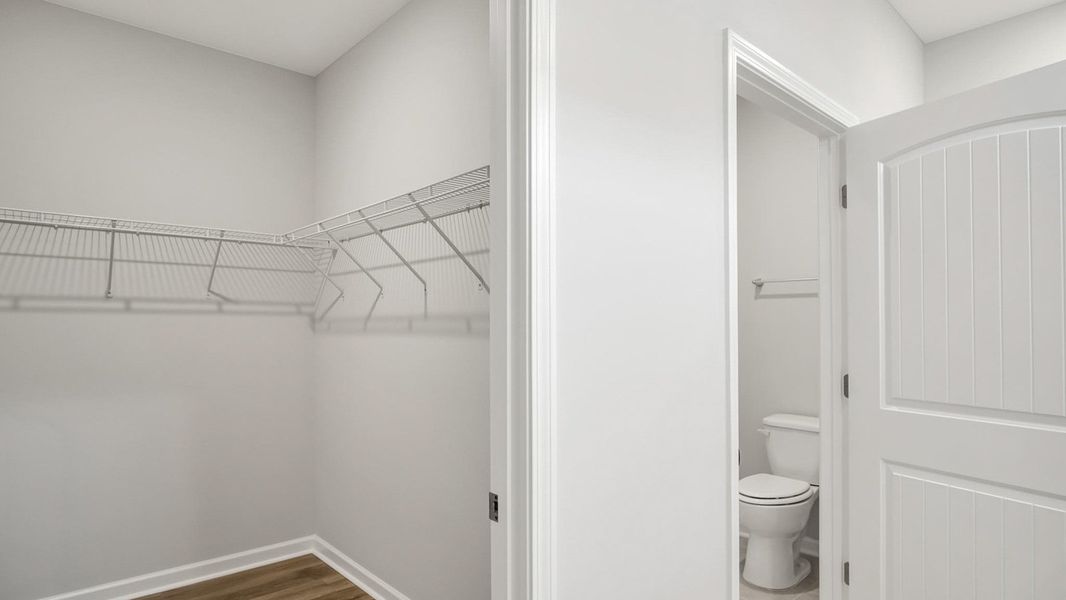 Spacious, unfurnished interior of a new home in Legacy Farms, White House (Image 14).