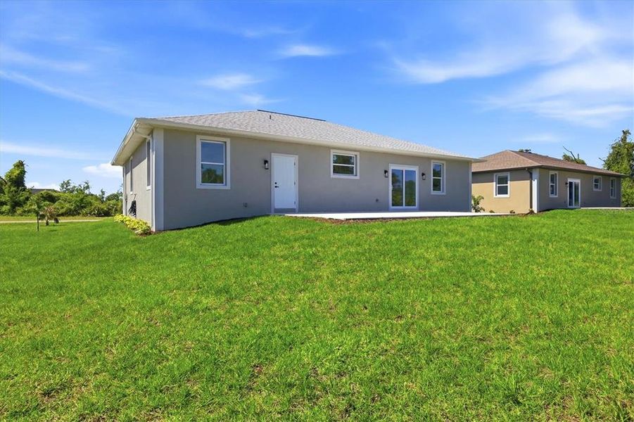 Exterior details and patio area of a home in , Placida (Image 23).
